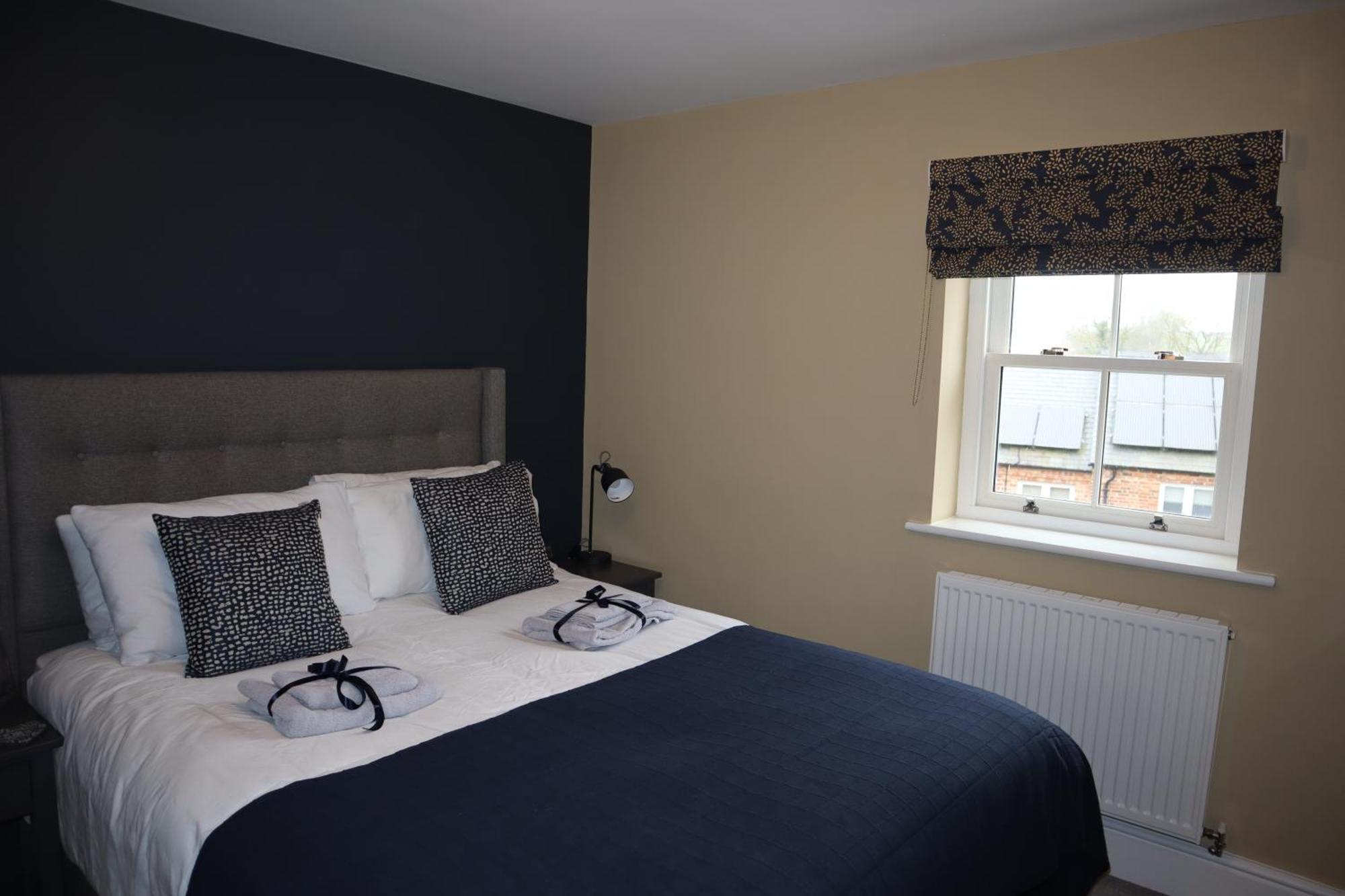 Holiday home Canal View With Log Fire & Parking Blisworth